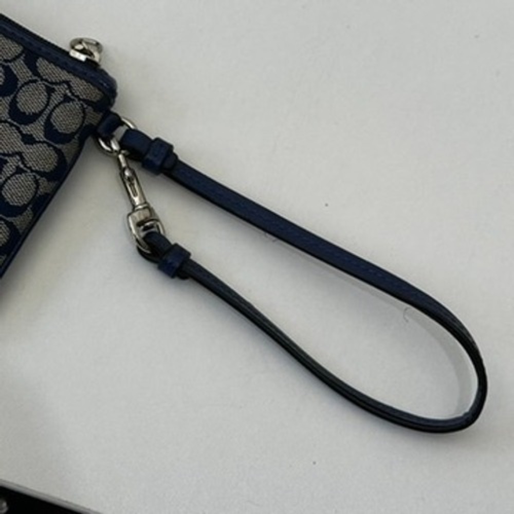 Coach Signature Monogram Navy Blue Stripe Canvas Wristlet Wallet Pouch - Read - Picture 4 of 10